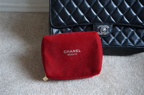 chanel makeup bag vinyl|vintage Chanel makeup bag.